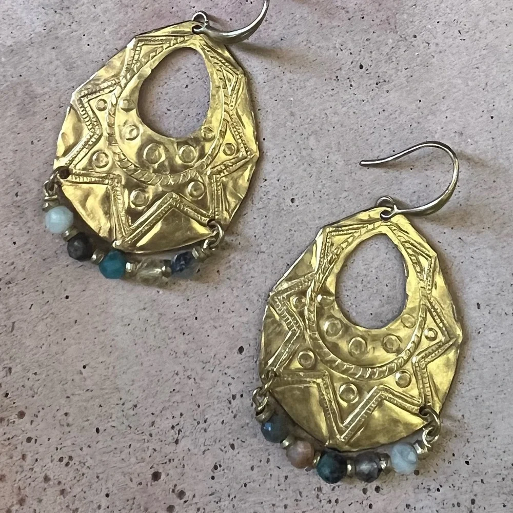 Handmade mixed gemstone teardrop earrings - Picture 1 of 7